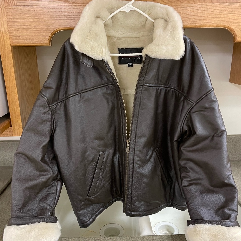 1990’s Wilson’s Leather Bomber Jacket Woman’s Large Gem